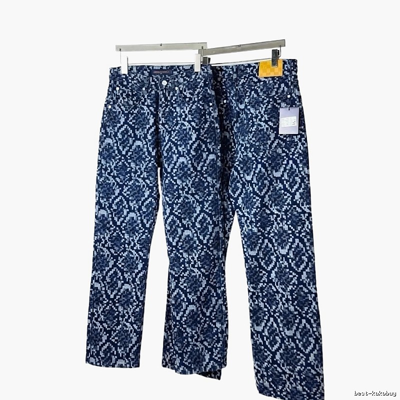 Carhartt retro style blue and white jeans