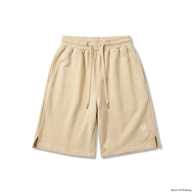 AMI casual style khaki shorts