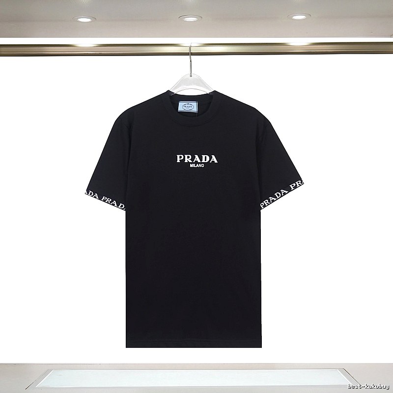Amiri Resort Logo T-shirt Black Small AM for Travel Looks