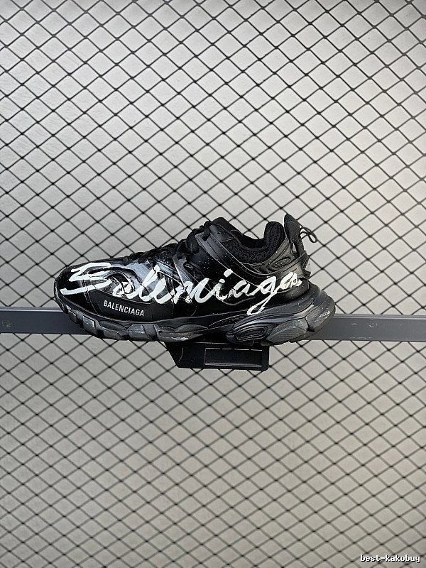 Balenciaga Black Logo Chunky Sneakers Highlighting Rounded Toe