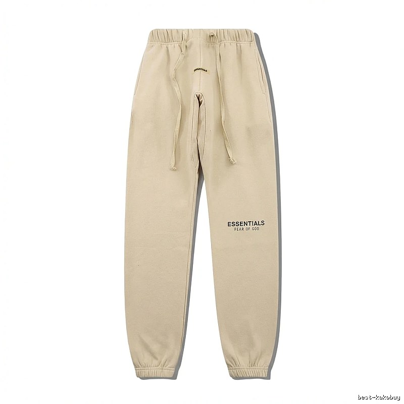 ESSENTIALS minimalist khaki pants