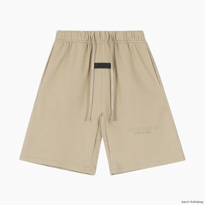 ESSENTIALS minimalist style khaki shorts