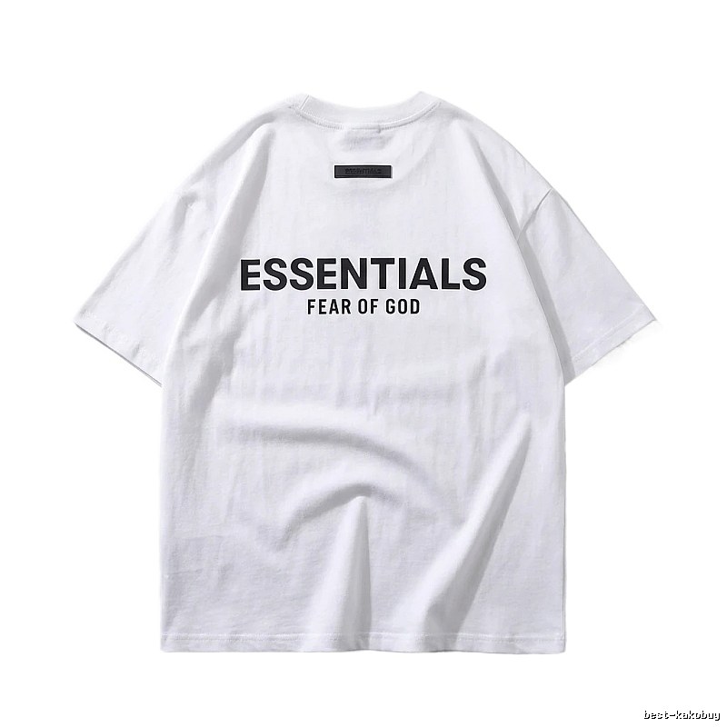 ESSENTIALS minimalist style white T-shirt