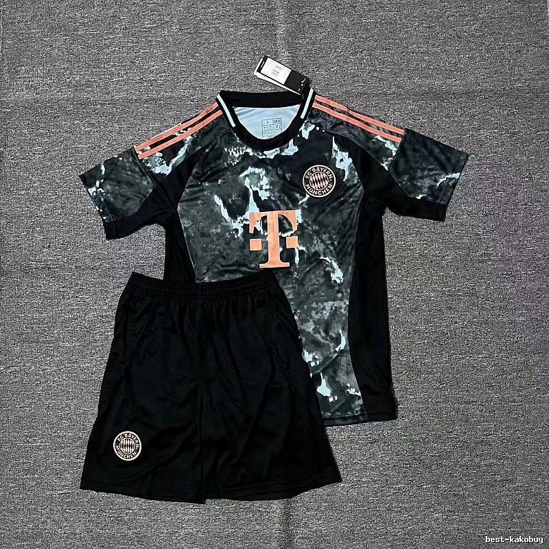 Germany Relaxed Soccer jersey set White Germany Football with Versatile Design
