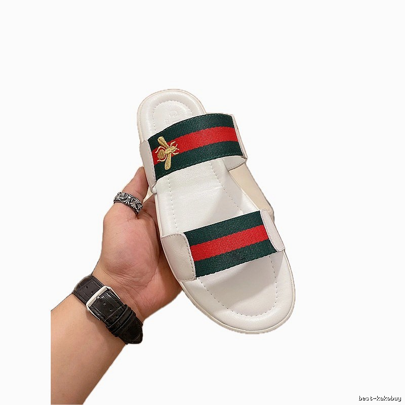 Gucci Vintage-style White Slide Sandals with Bee Webbing