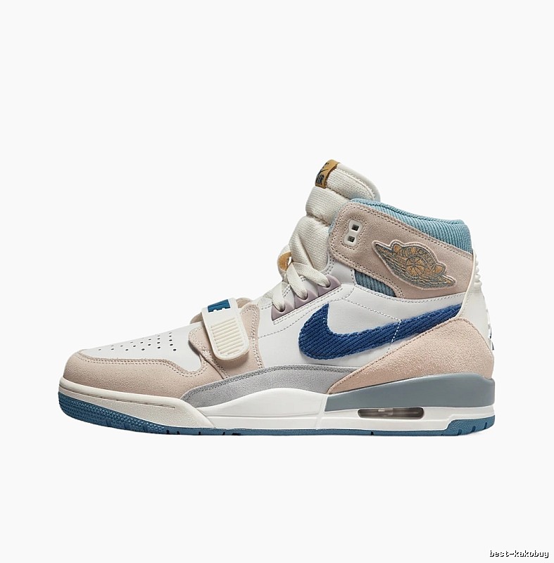 Jordan retro blue and white sports shoes