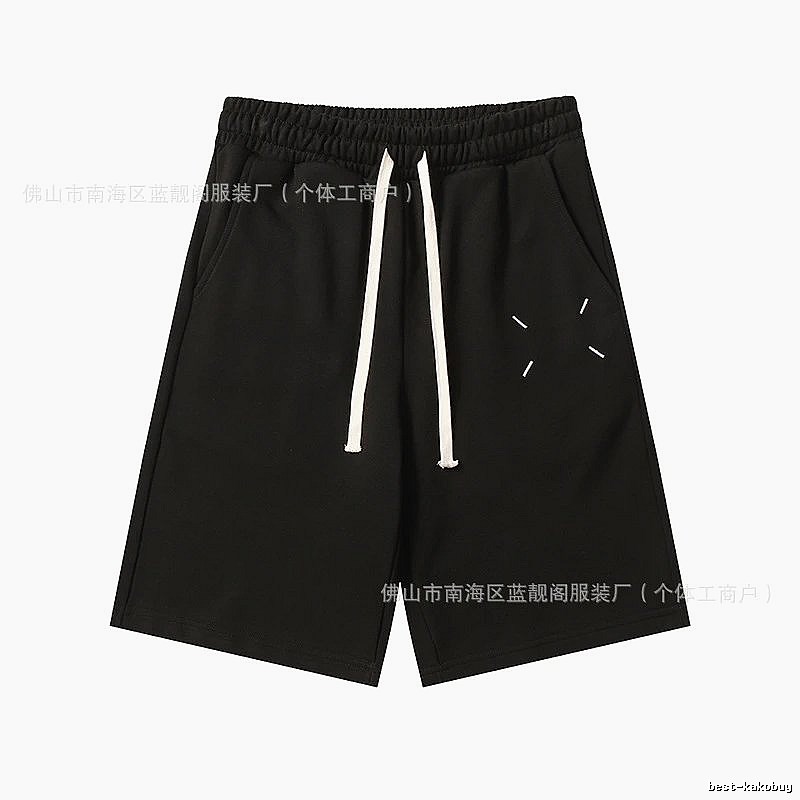 Maison Margiela minimalist style black shorts