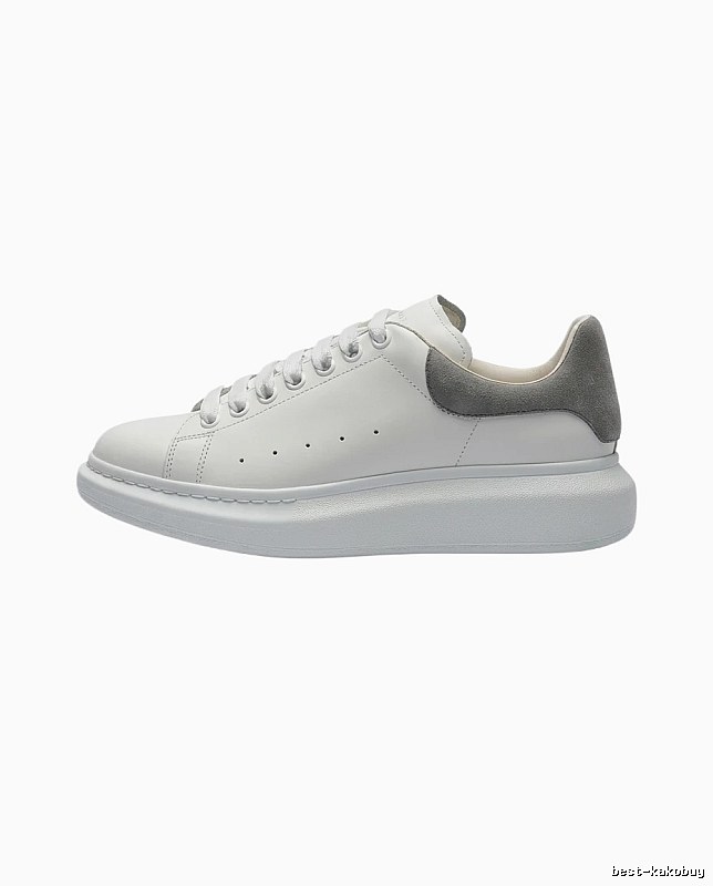 McQueen thick-soled casual white and gray shoes
