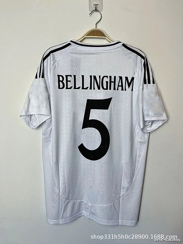 Real Madrid Classic Bellingham #5 soccer jersey White Real Madrid for Daily Styling