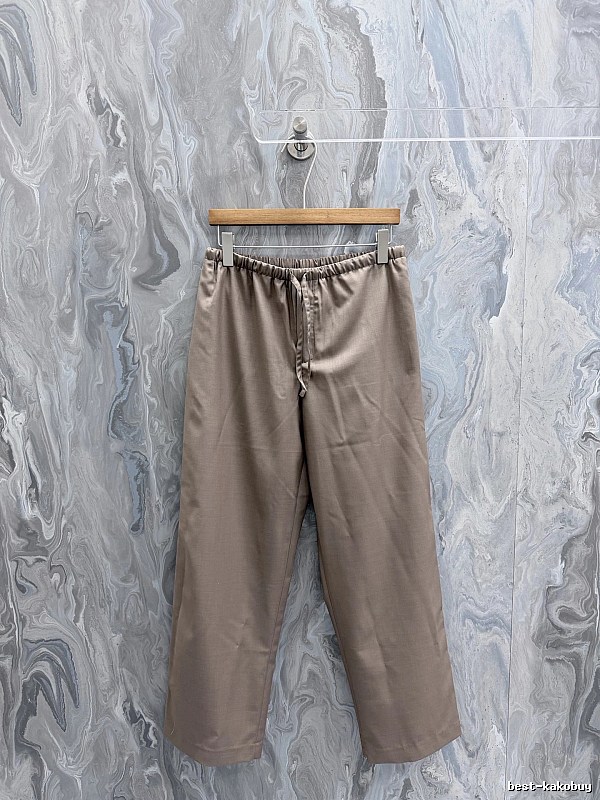 Relaxed Casual Pants with elastic waist and cropped straight leg - Daily