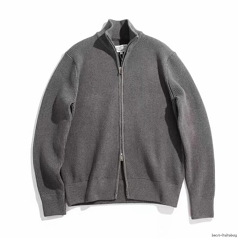 Travel Zip jacket Black Minimalist Full with Modern Look